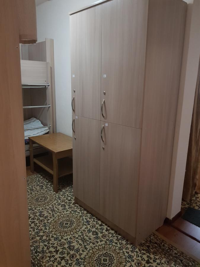 Park Hotel&Hostel Karakol Kültér fotó